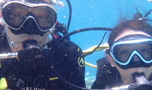 3年目を迎えた0:00に旦那さんと2人で拝聴させていただき3年おめでとうと言い合いました