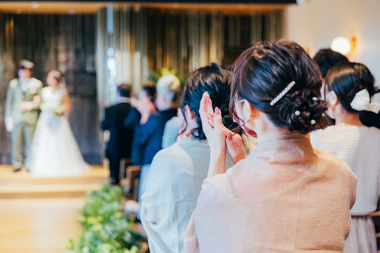 結婚式に招待する友人って何人くらいが普通なの？やっぱり、両家のバランスって考えるべき？